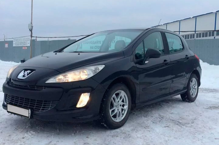 Peugeot 308, 2008 года